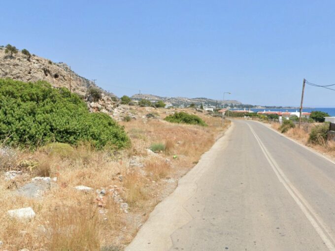 Όροφος:  C1785 ΠΕΥΚΟΙ ΠΩΛΕΙΤΑΙ 1.400.000€ αγροτεμάχιο 28.000 τ.μ.+30 6970847459